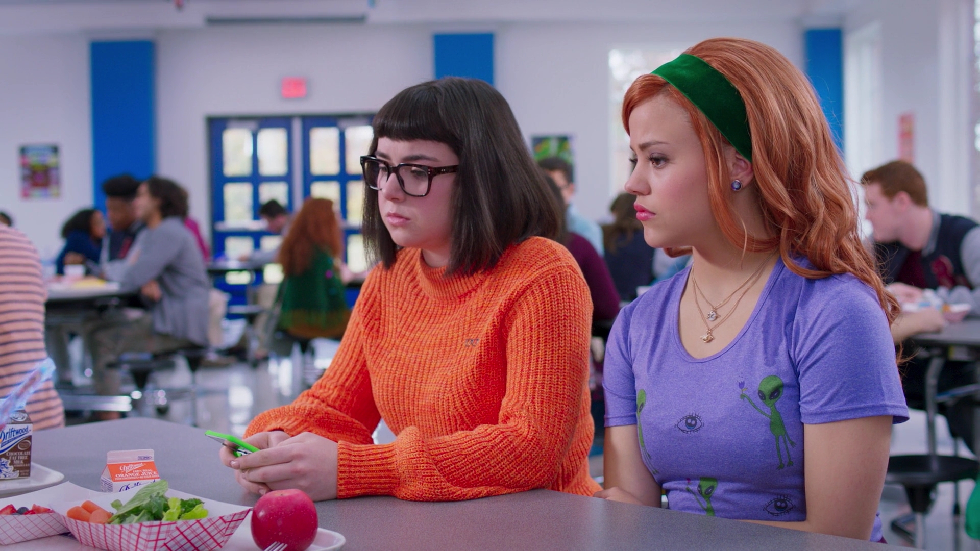 Charmed-Online-dot-nl_DaphneAndVelma1734.jpg