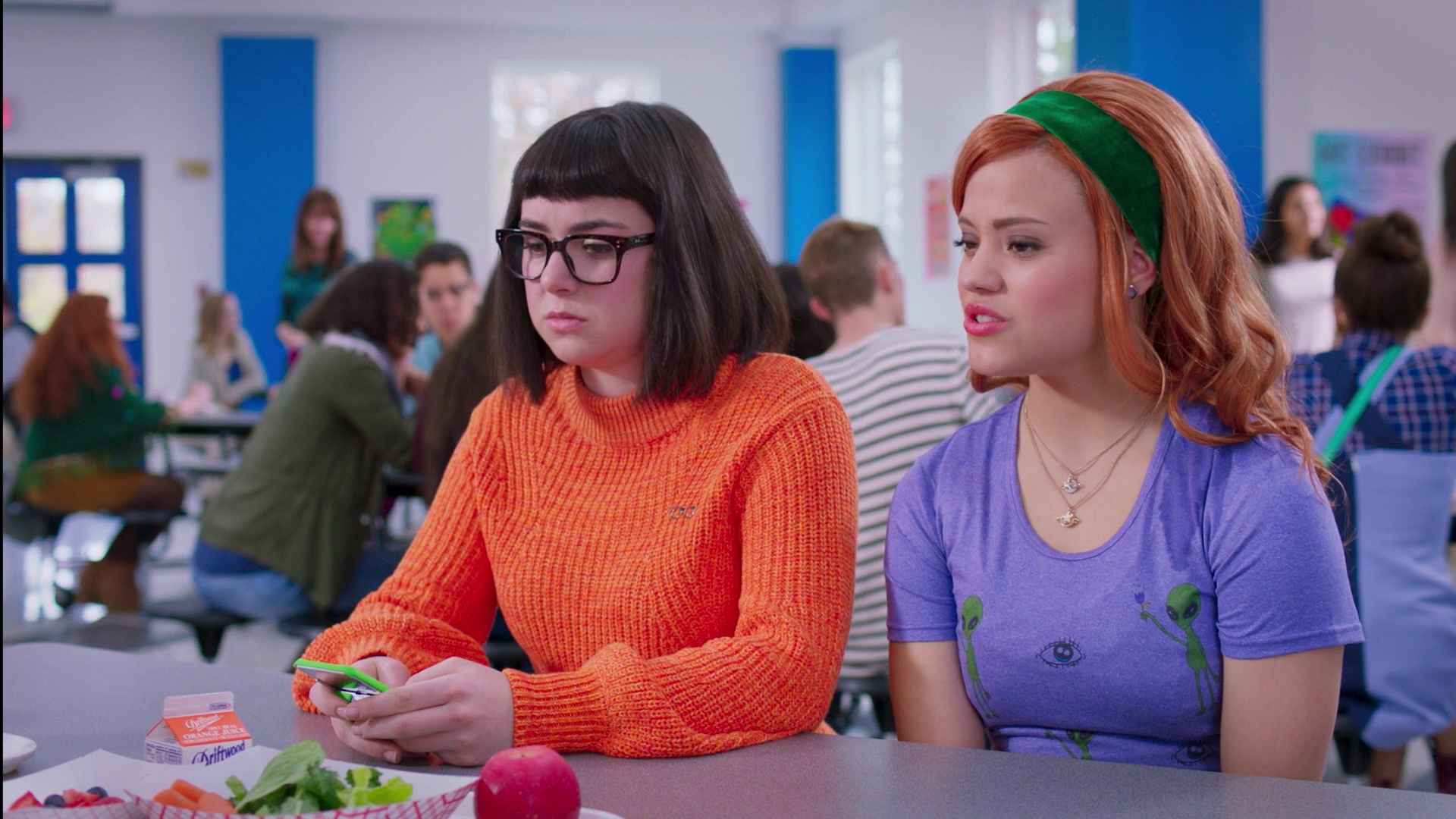 Charmed-Online-dot-nl_DaphneAndVelma1745.jpg