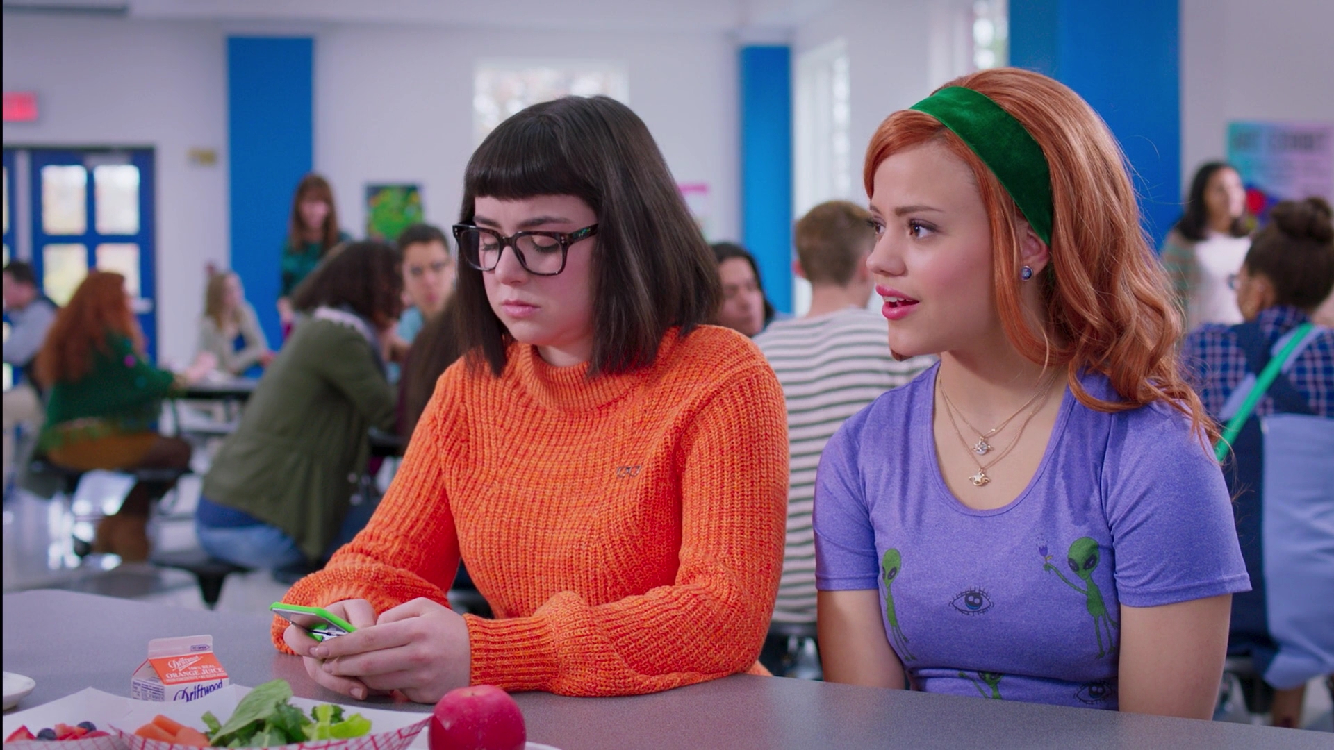 Charmed-Online-dot-nl_DaphneAndVelma1746.jpg