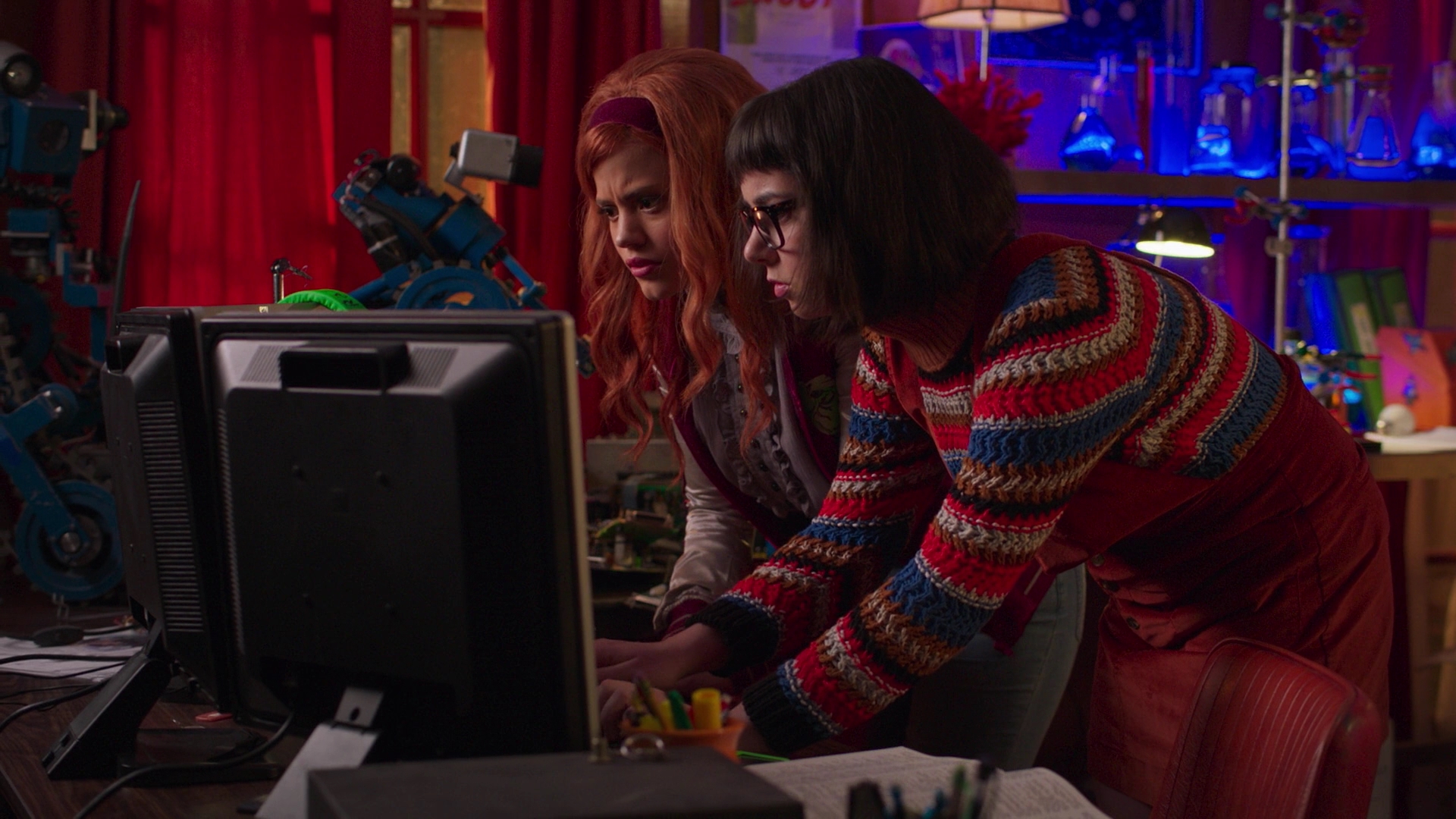 Charmed-Online-dot-nl_DaphneAndVelma3919.jpg