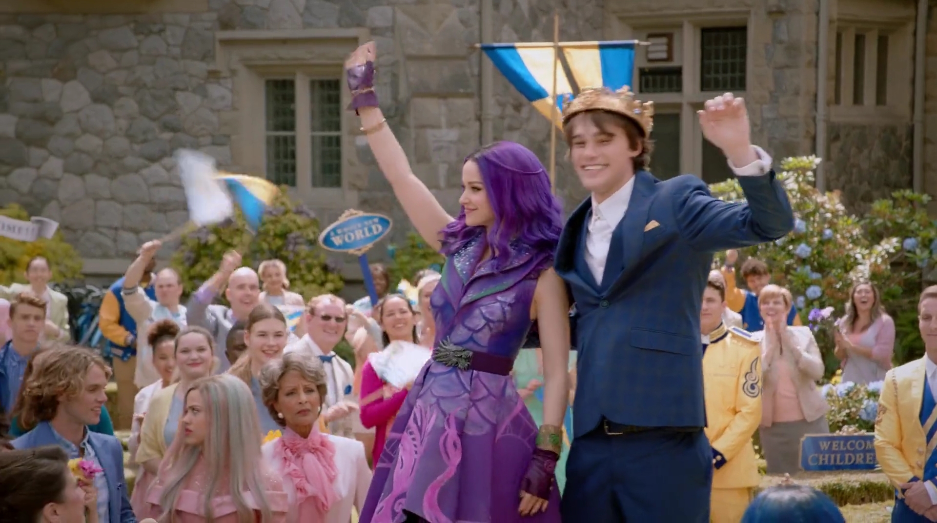 Charmed-Online-dot-nl_Descendants3-00490.jpg