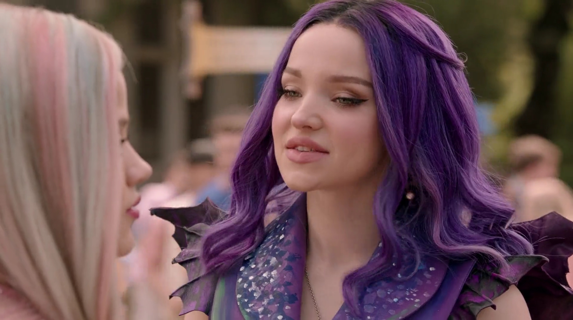 Charmed-Online-dot-nl_Descendants3-00726.jpg Charmed-Online-dot-nl_Descendants3-00726.jpg