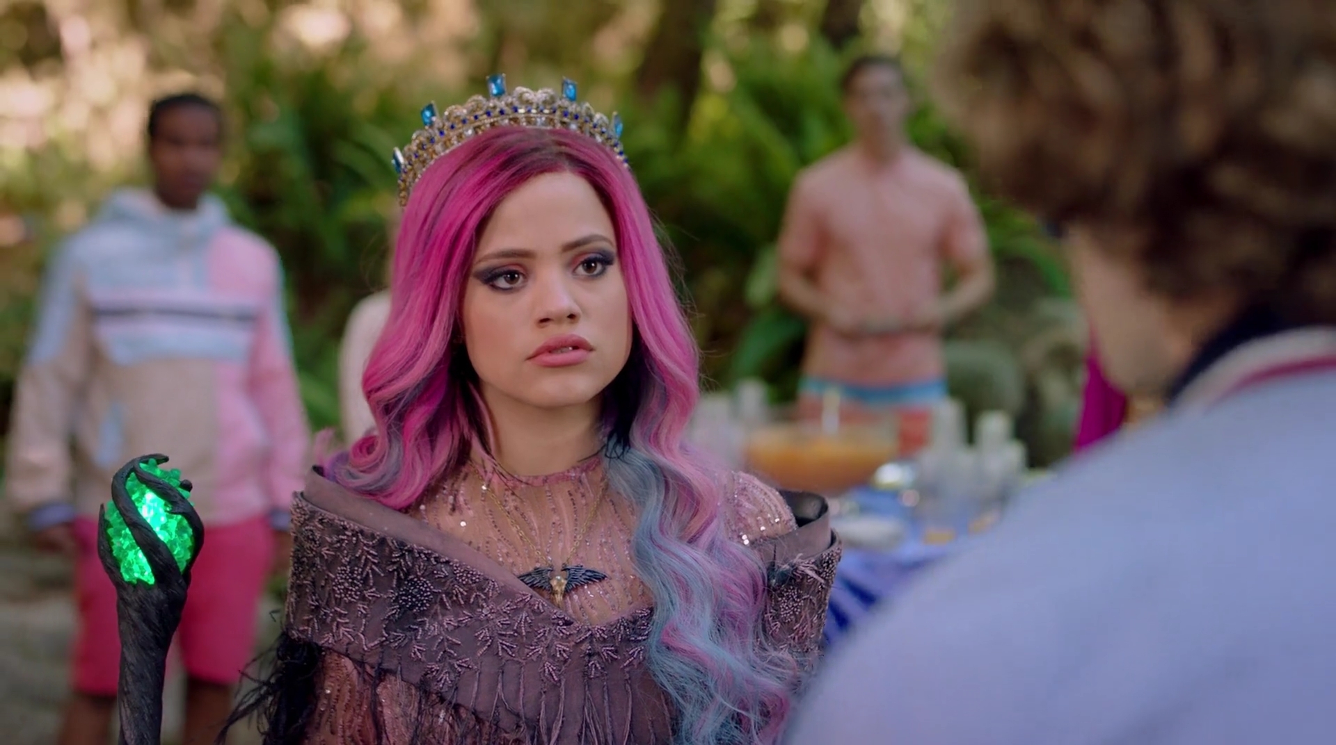Charmed-Online-dot-nl_Descendants3-01745.jpg