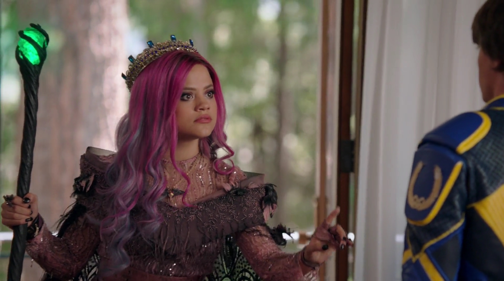 Charmed-Online-dot-nl_Descendants3-02007.jpg