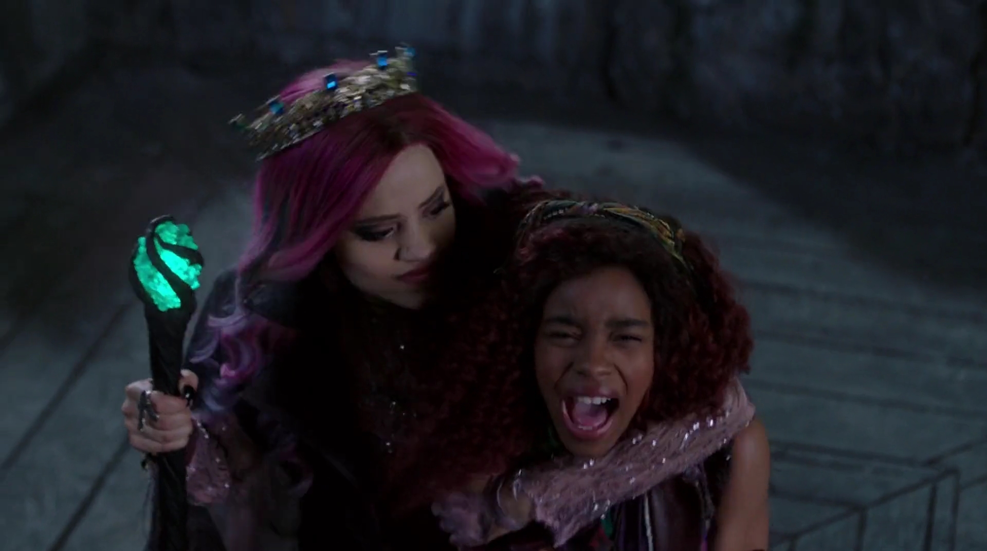 Charmed-Online-dot-nl_Descendants3-02587.jpg