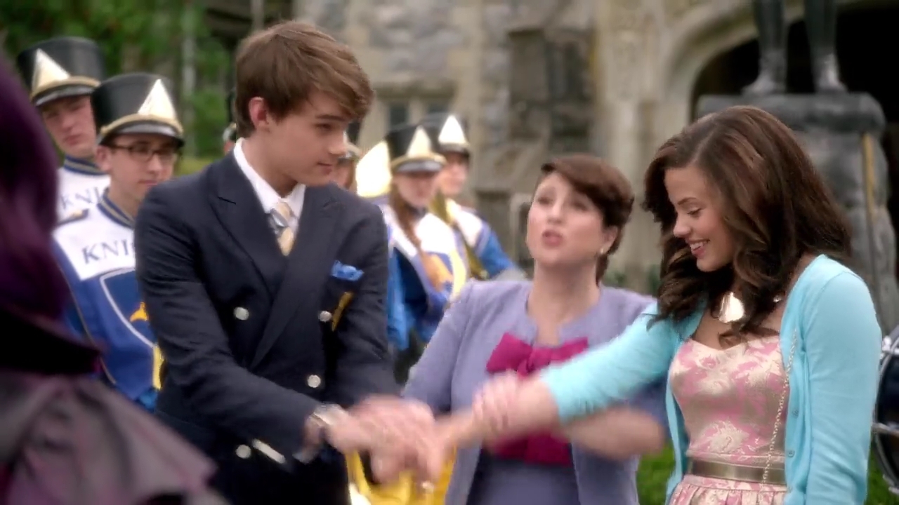 Charmed-Online-dot-nl_Descendants1014.jpg