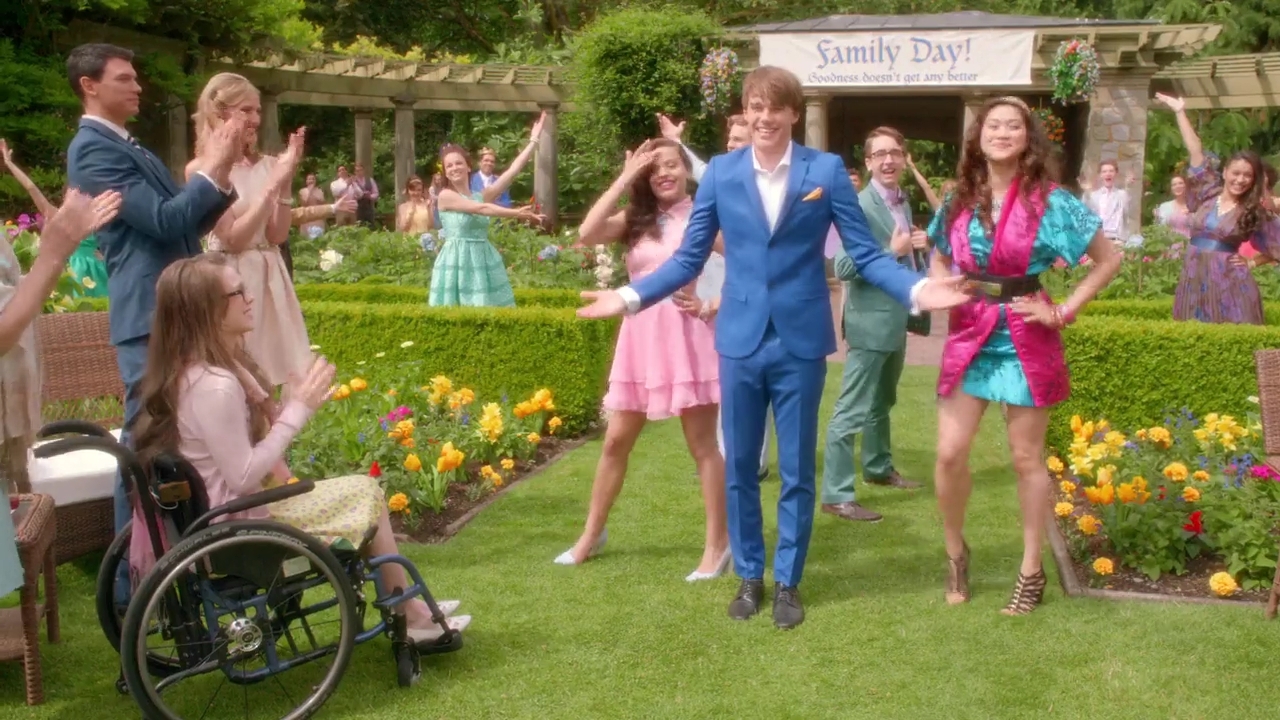 Charmed-Online-dot-nl_Descendants4991.jpg