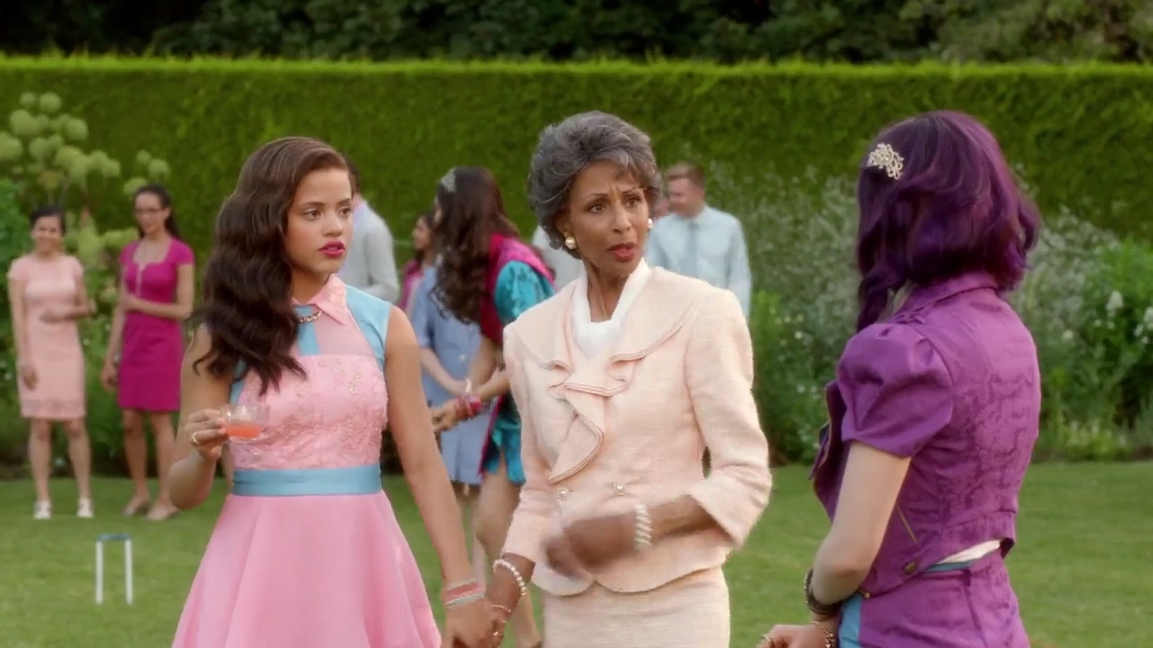 Charmed-Online-dot-nl_Descendants5122.jpg