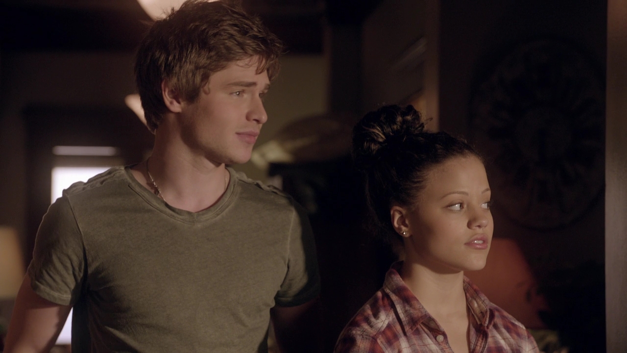 Charmed-Online-dot-nl_Rogue2x03-01143.jpg