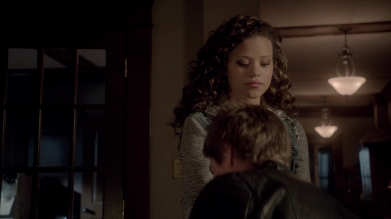 Charmed-Online-dot-nl_Rogue2x04-02267.jpg Charmed-Online-dot-nl_Rogue2x04-02267.jpg