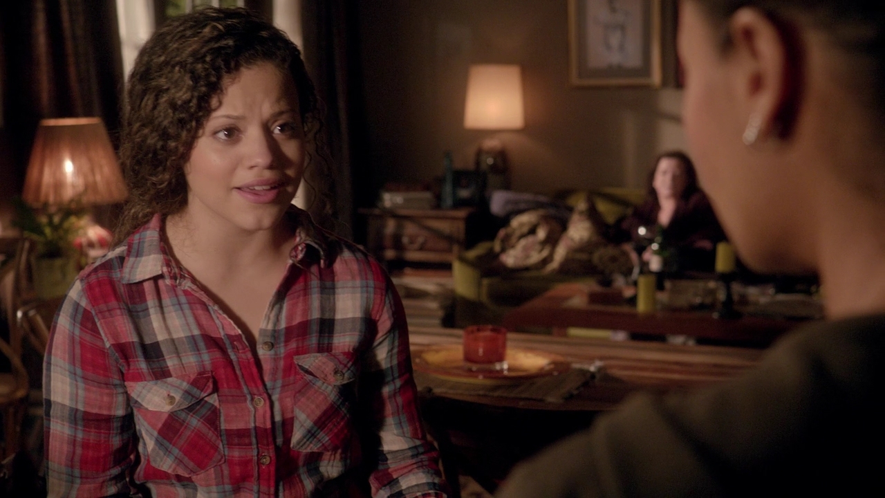 Charmed-Online-dot-nl_Rogue2x05-01329.jpg Charmed-Online-dot-nl_Rogue2x05-01329.jpg