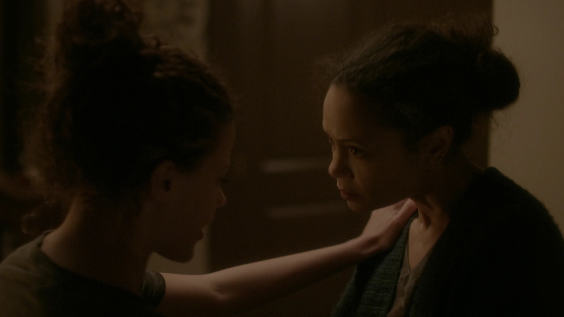 Charmed-Online-dot-nl_Rogue3x02-0986.jpg