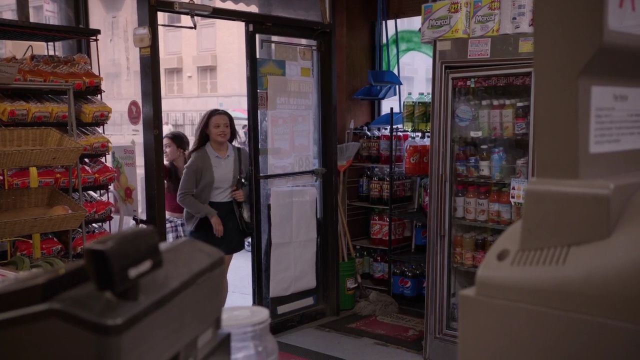 Charmed-Online-dot-nl_ShadesOfBlue2x03-1443.jpg