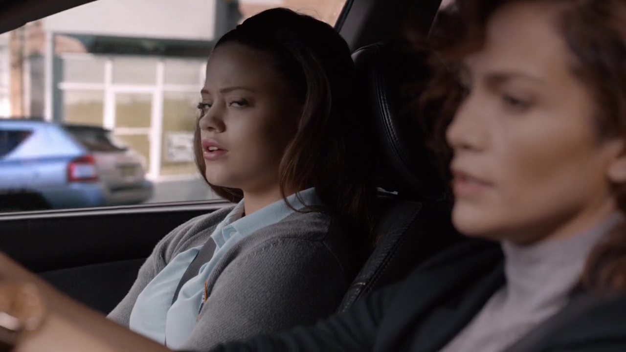 Charmed-Online-dot-nl_ShadesOfBlue2x03-1891.jpg