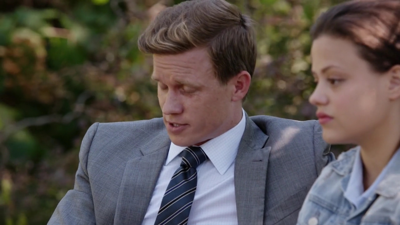 Charmed-Online-dot-nl_ShadesOfBlue2x04-0983.jpg