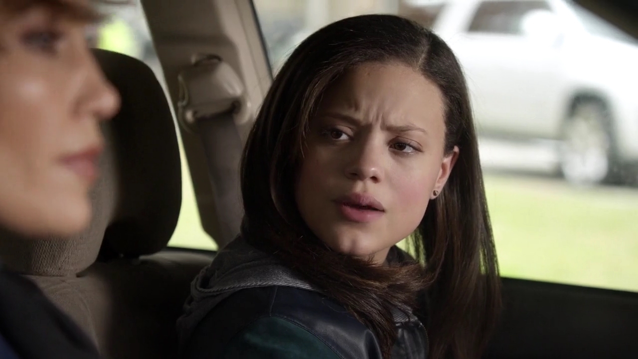 Charmed-Online-dot-nl_ShadesOfBlue2x12-0595.jpg