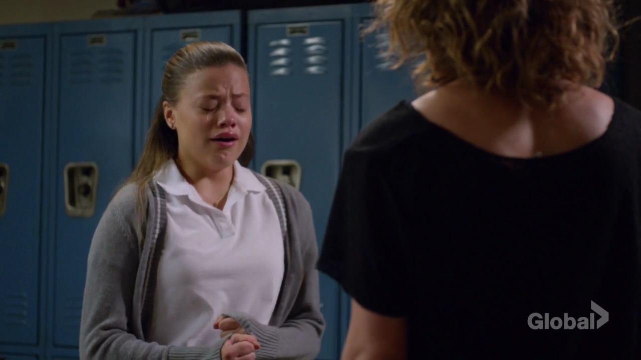 Charmed-Online-dot-nl_ShadesOfBlue3x03-1781.jpg