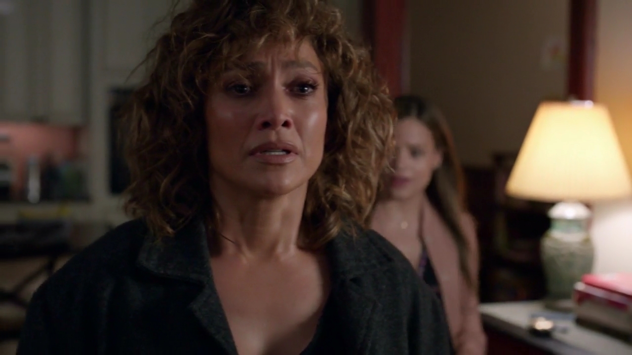 Charmed-Online-dot-nl_ShadesOfBlue3x09-2102.jpg