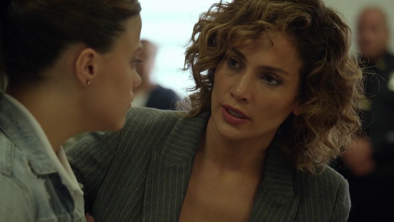 Charmed-Online-dot-nl_ShadesOfBlue1x06-1455.jpg