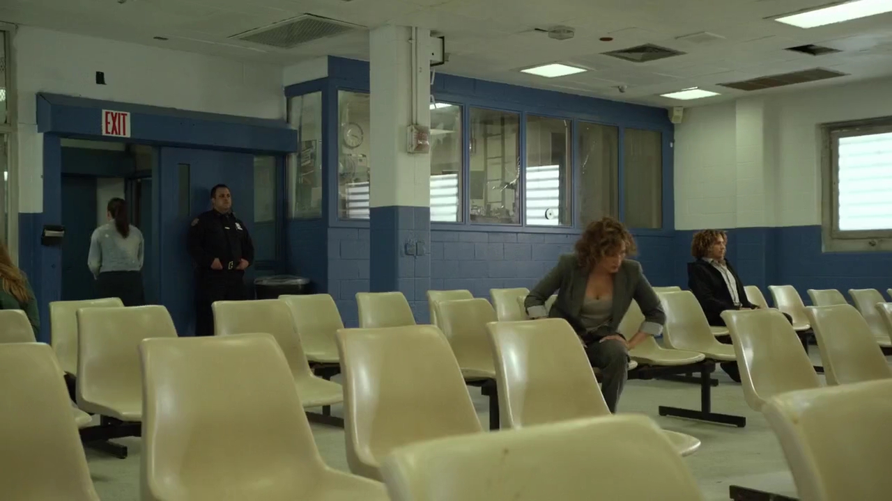 Charmed-Online-dot-nl_ShadesOfBlue1x06-1510.jpg