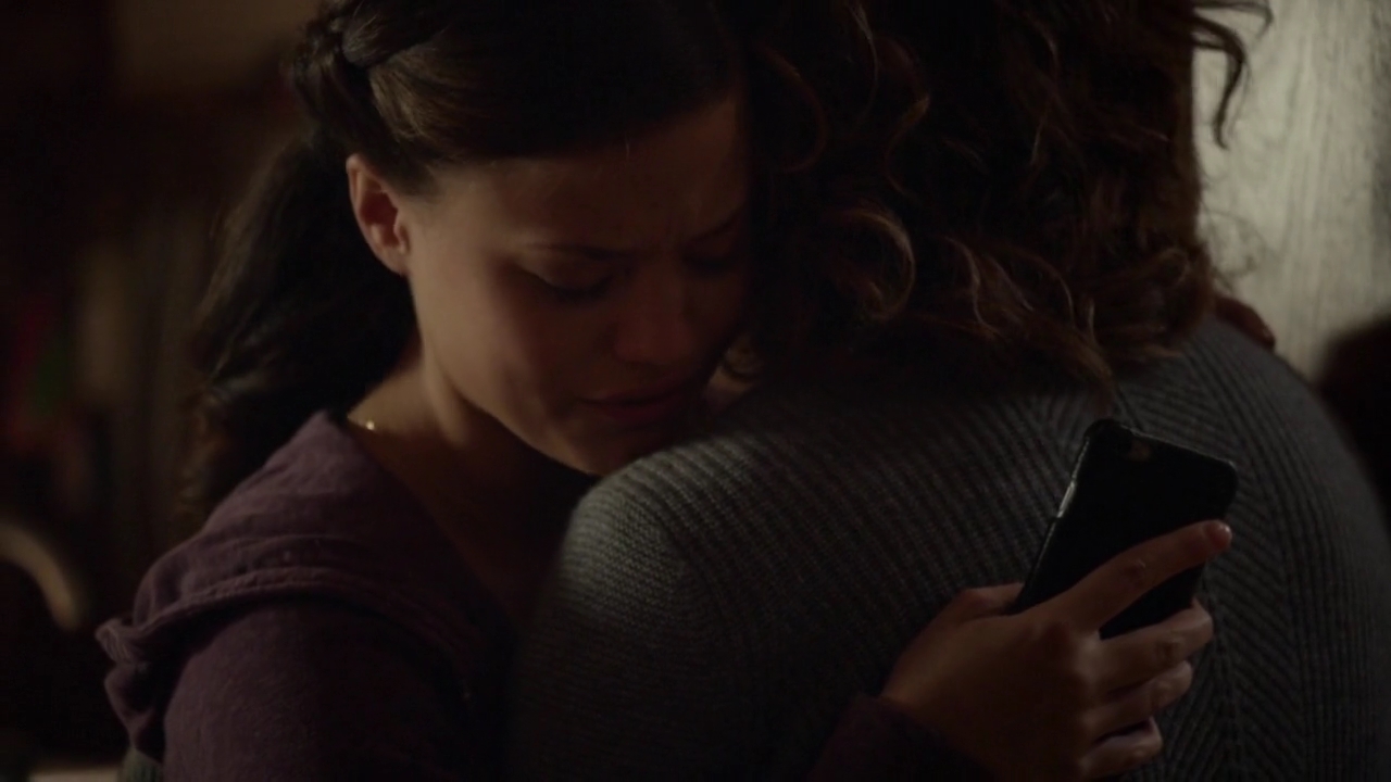 Charmed-Online-dot-nl_ShadesOfBlue1x08-0454.jpg