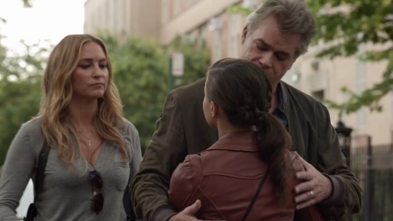 Charmed-Online-dot-nl_ShadesOfBlue1x08-0766.jpg