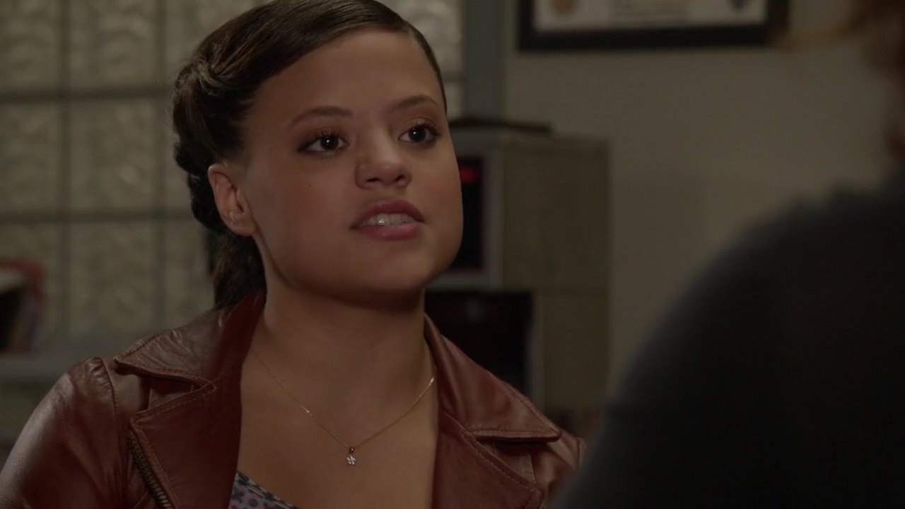 Charmed-Online-dot-nl_ShadesOfBlue1x08-1614.jpg