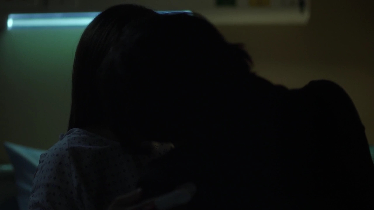 Charmed-Online-dot-nl_TheXFiles11x05-2007.jpg