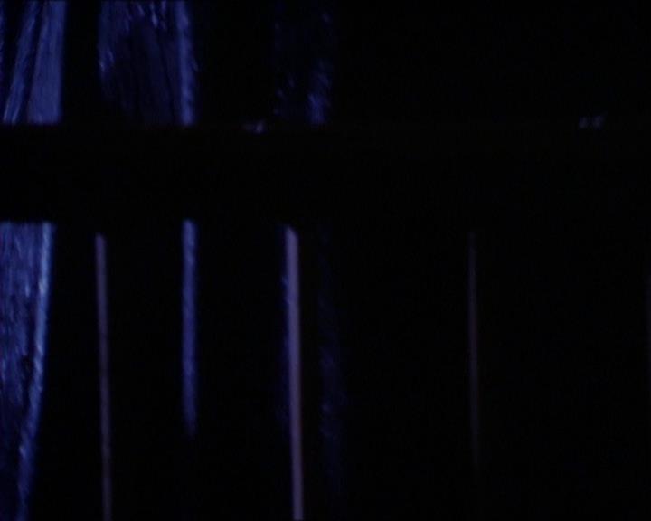 Charmed-Online_dot_net-1x01SomethingWiccaThisWayComes0044.jpg Charmed-Online_dot_net-1x01SomethingWiccaThisWayComes0044.jpg