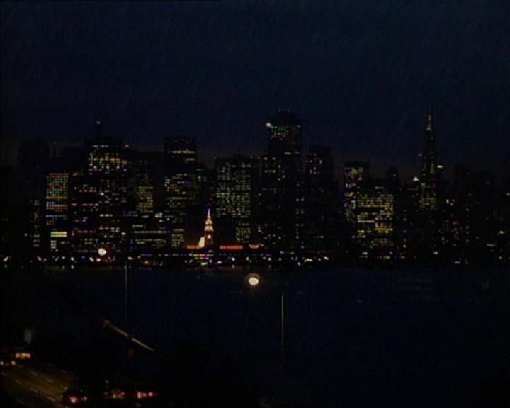 Charmed-Online_dot_net-1x01SomethingWiccaThisWayComes0266.jpg Charmed-Online_dot_net-1x01SomethingWiccaThisWayComes0266.jpg