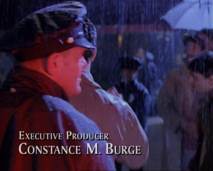 Charmed-Online_dot_net-1x01SomethingWiccaThisWayComes0290.jpg Charmed-Online_dot_net-1x01SomethingWiccaThisWayComes0290.jpg