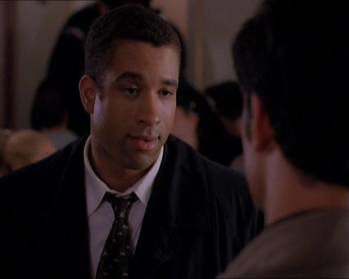 Charmed-Online_dot_net-1x01SomethingWiccaThisWayComes0344.jpg Charmed-Online_dot_net-1x01SomethingWiccaThisWayComes0344.jpg