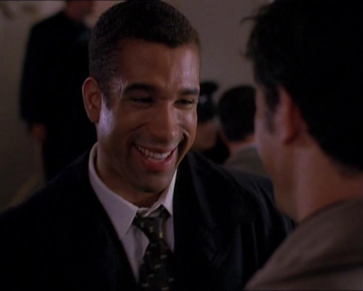 Charmed-Online_dot_net-1x01SomethingWiccaThisWayComes0359.jpg Charmed-Online_dot_net-1x01SomethingWiccaThisWayComes0359.jpg