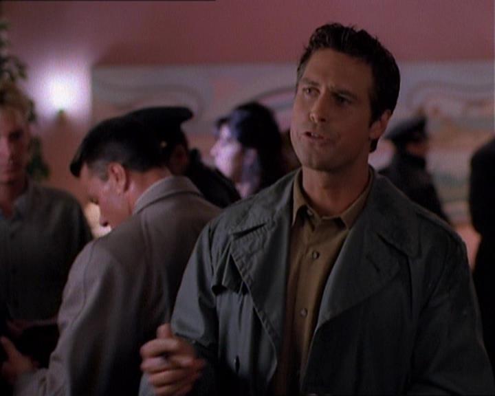 Charmed-Online_dot_net-1x01SomethingWiccaThisWayComes0370.jpg Charmed-Online_dot_net-1x01SomethingWiccaThisWayComes0370.jpg