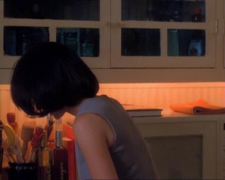 Charmed-Online_dot_net-1x01SomethingWiccaThisWayComes0404.jpg Charmed-Online_dot_net-1x01SomethingWiccaThisWayComes0404.jpg