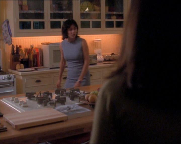 Charmed-Online_dot_net-1x01SomethingWiccaThisWayComes0413.jpg Charmed-Online_dot_net-1x01SomethingWiccaThisWayComes0413.jpg