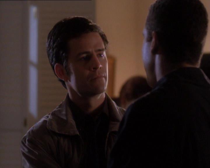 Charmed-Online_dot_net-1x01SomethingWiccaThisWayComes0635.jpg