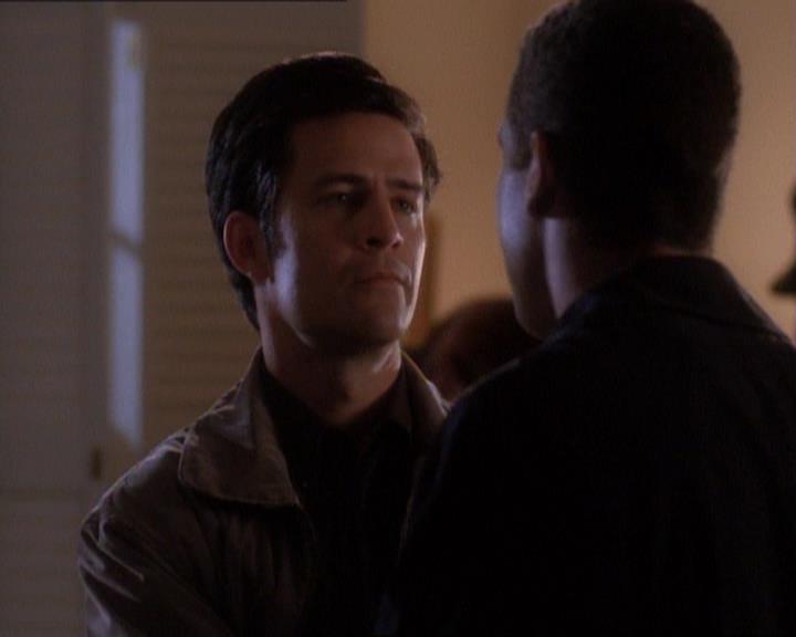 Charmed-Online_dot_net-1x01SomethingWiccaThisWayComes0636.jpg Charmed-Online_dot_net-1x01SomethingWiccaThisWayComes0636.jpg