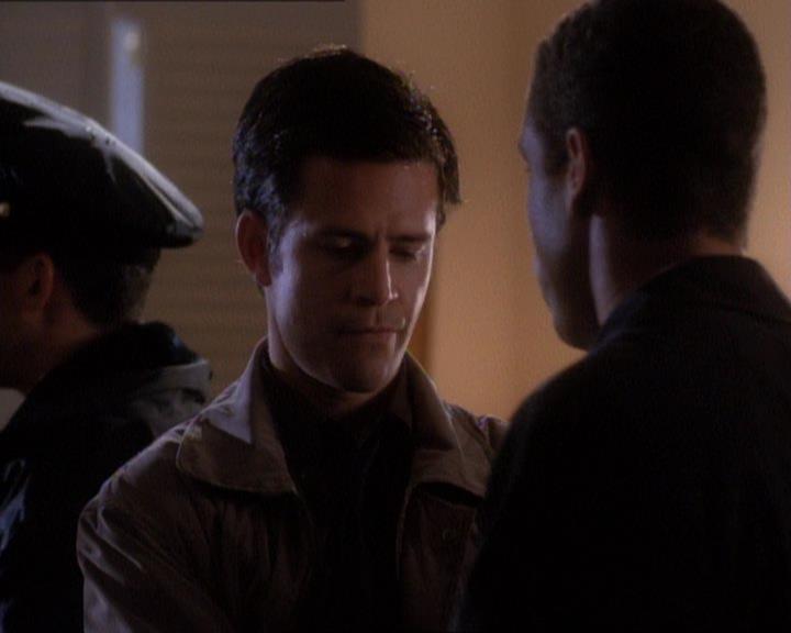 Charmed-Online_dot_net-1x01SomethingWiccaThisWayComes0641.jpg Charmed-Online_dot_net-1x01SomethingWiccaThisWayComes0641.jpg
