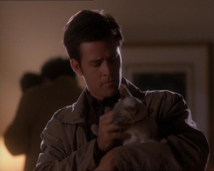 Charmed-Online_dot_net-1x01SomethingWiccaThisWayComes0661.jpg Charmed-Online_dot_net-1x01SomethingWiccaThisWayComes0661.jpg