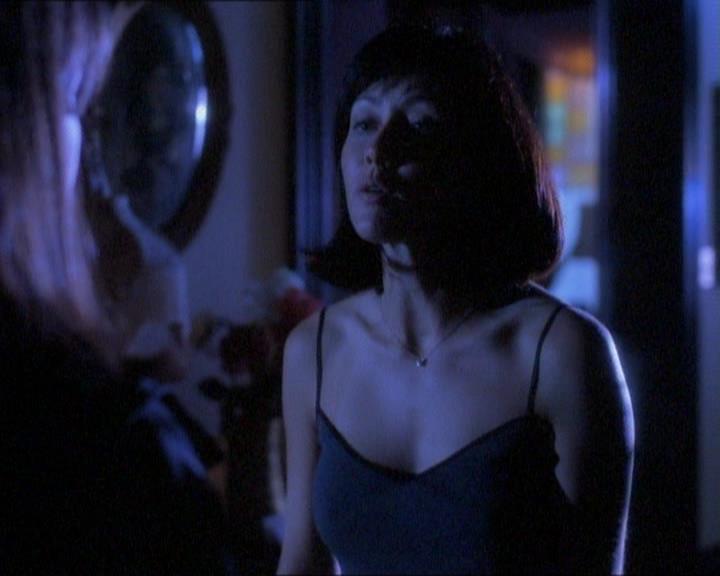 Charmed-Online_dot_net-1x01SomethingWiccaThisWayComes0791.jpg Charmed-Online_dot_net-1x01SomethingWiccaThisWayComes0791.jpg