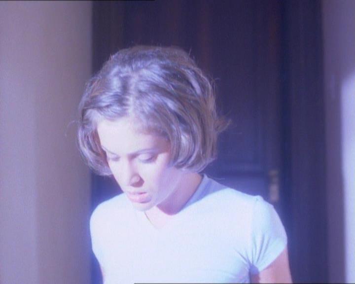 Charmed-Online_dot_net-1x01SomethingWiccaThisWayComes0831.jpg Charmed-Online_dot_net-1x01SomethingWiccaThisWayComes0831.jpg