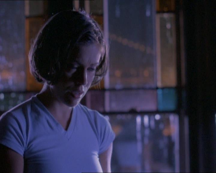 Charmed-Online_dot_net-1x01SomethingWiccaThisWayComes0928.jpg Charmed-Online_dot_net-1x01SomethingWiccaThisWayComes0928.jpg