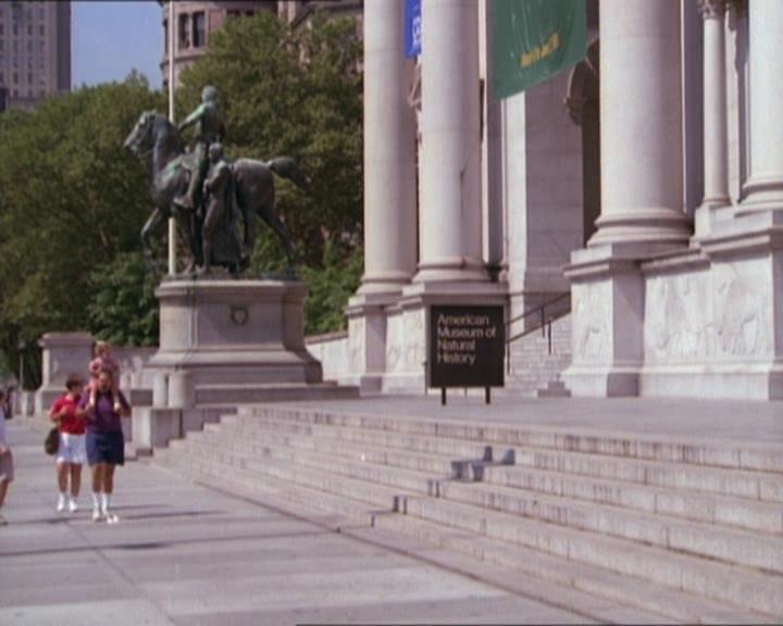 Charmed-Online_dot_net-1x01SomethingWiccaThisWayComes1130.jpg Charmed-Online_dot_net-1x01SomethingWiccaThisWayComes1130.jpg