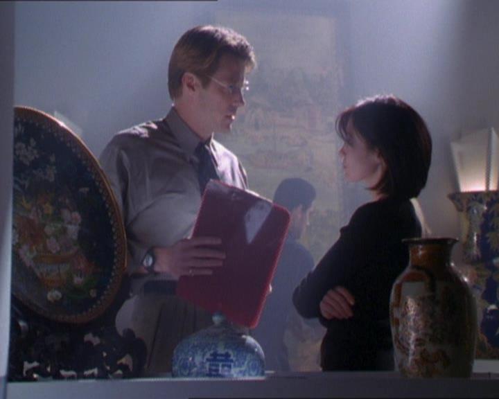 Charmed-Online_dot_net-1x01SomethingWiccaThisWayComes1142.jpg Charmed-Online_dot_net-1x01SomethingWiccaThisWayComes1142.jpg