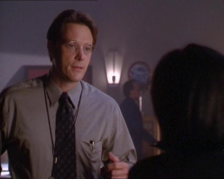 Charmed-Online_dot_net-1x01SomethingWiccaThisWayComes1194.jpg Charmed-Online_dot_net-1x01SomethingWiccaThisWayComes1194.jpg