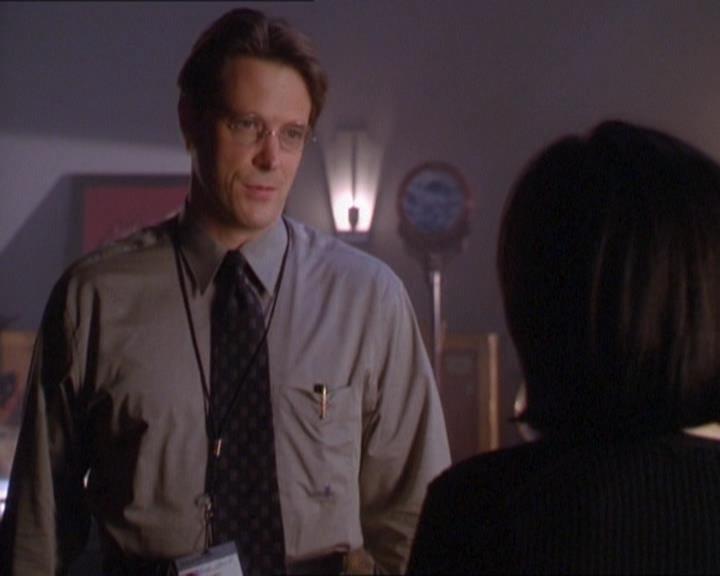 Charmed-Online_dot_net-1x01SomethingWiccaThisWayComes1197.jpg Charmed-Online_dot_net-1x01SomethingWiccaThisWayComes1197.jpg