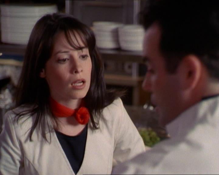 Charmed-Online_dot_net-1x01SomethingWiccaThisWayComes1238.jpg Charmed-Online_dot_net-1x01SomethingWiccaThisWayComes1238.jpg