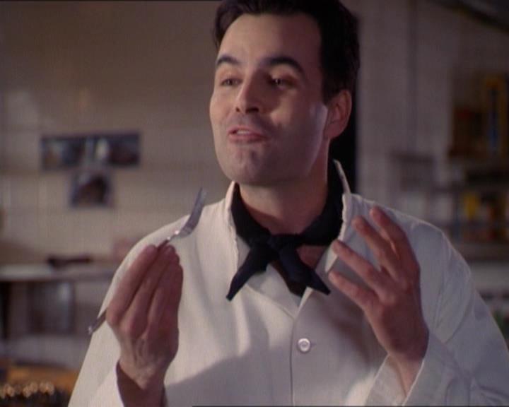 Charmed-Online_dot_net-1x01SomethingWiccaThisWayComes1288.jpg Charmed-Online_dot_net-1x01SomethingWiccaThisWayComes1288.jpg