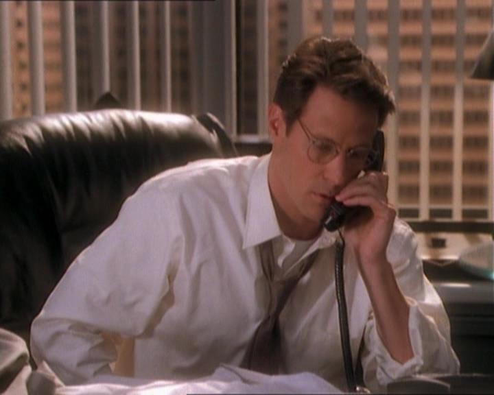 Charmed-Online_dot_net-1x01SomethingWiccaThisWayComes1308.jpg Charmed-Online_dot_net-1x01SomethingWiccaThisWayComes1308.jpg